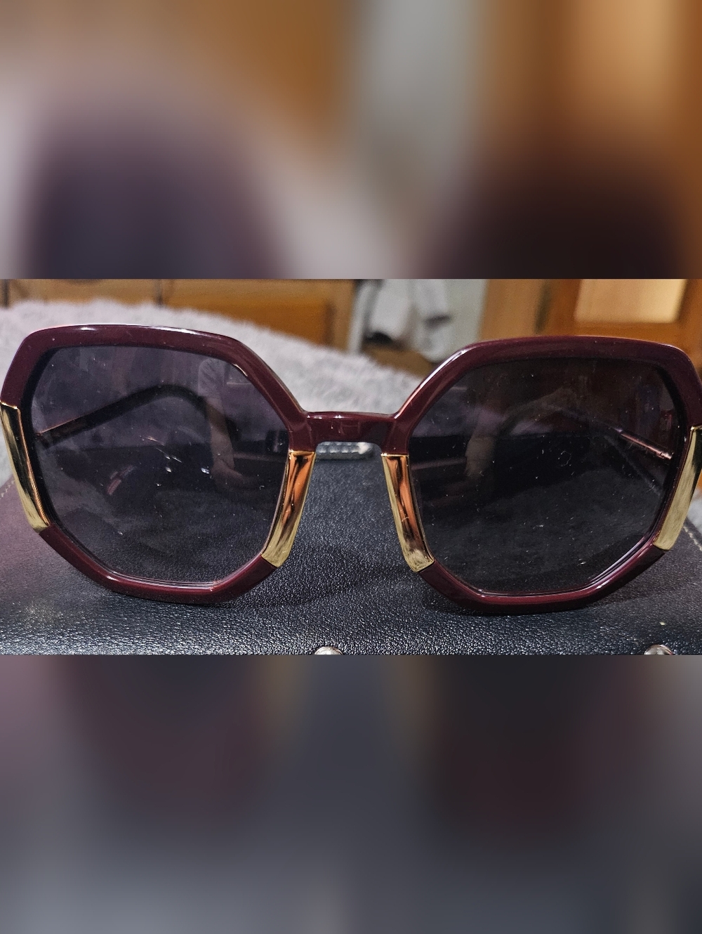 TURA DESIGNER Women's Burgundy and Gold Fashion Sunglasses New